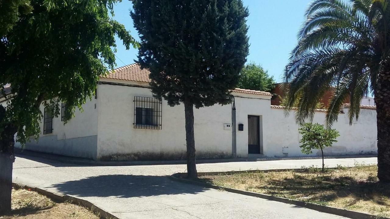Villa La Casa De La Puebla La Puebla de Montalbán Exterior foto