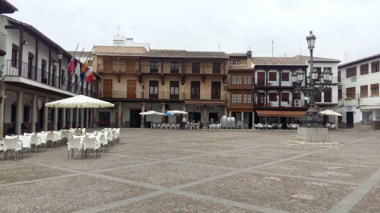Villa La Casa De La Puebla La Puebla de Montalbán Exterior foto